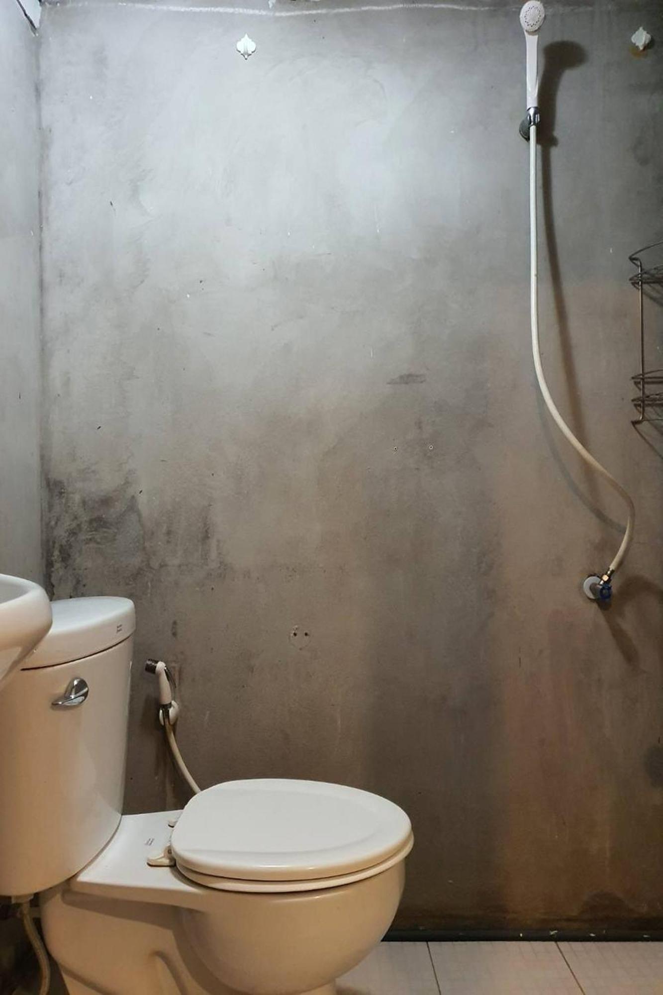 Freesia Saladaeng Silom Apartments Бангкок Экстерьер фото